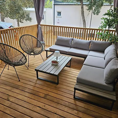Apartment Paradiso Mobile *